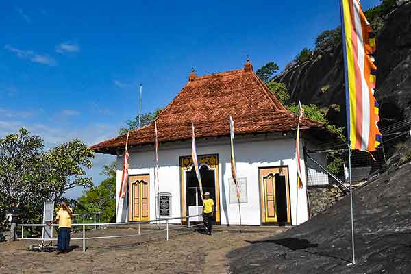 Dambulla Sziklatemplom