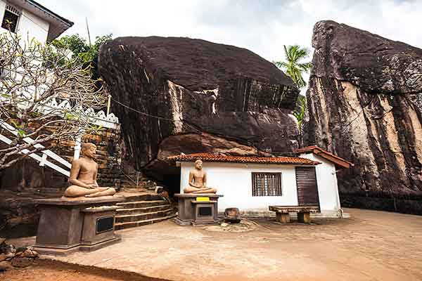 Matale, Aluvihara
