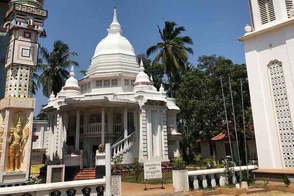 Angurukaramulla Kolostor